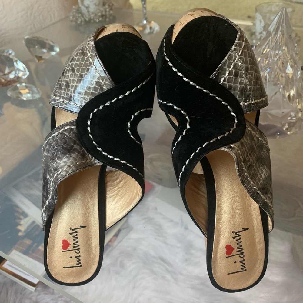 Bran new luichiny wedges size 8.